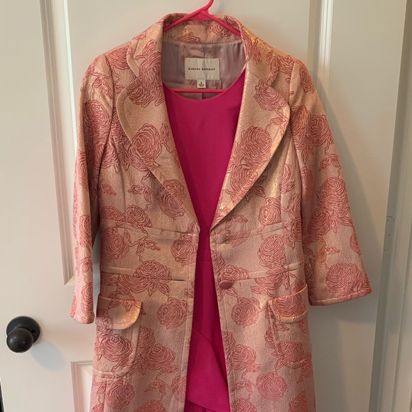 Banana Republic Pink with Gold Shimmer Jacket - Picture 4 of 5